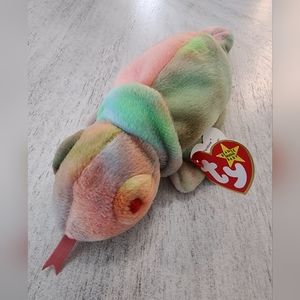 Ty Beanie Babies Rainbow the Chameleon Collectible with Tongue Retired 1997